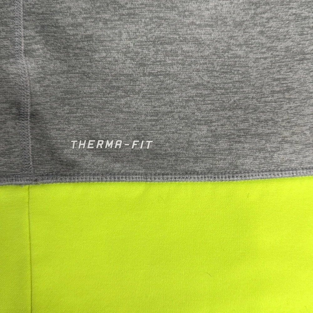 Nike Therma Fit Gray & Volt Neon Yellow Women's Athletic Pullover Hoodie Medium